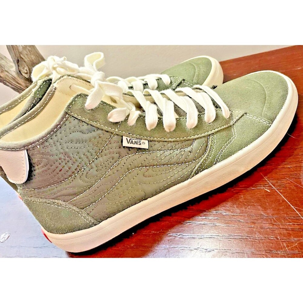 Vans The Lizzie Mens 6.5 Womens Size 8 Skateboard Shoes Quilted Grape Leaf Suede
